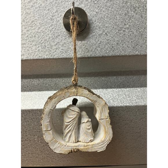 Nativity Christmas Ornament Holy Family 3” Rustic Wood Slice Style - Picture 4 of 8
